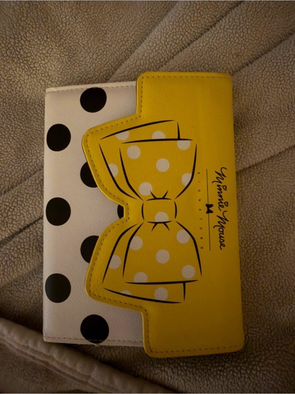 Minnie Mouse yellow bow notebook